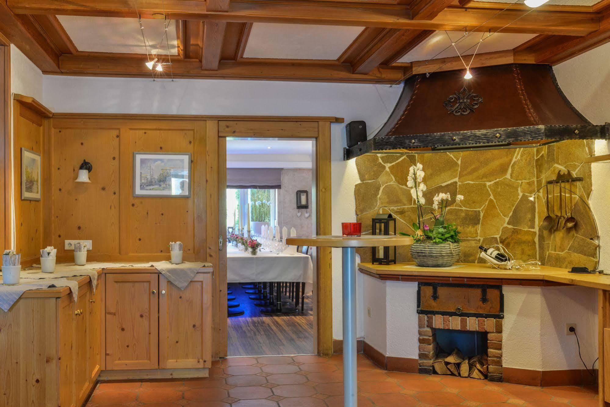 Hotel Schiller Olching