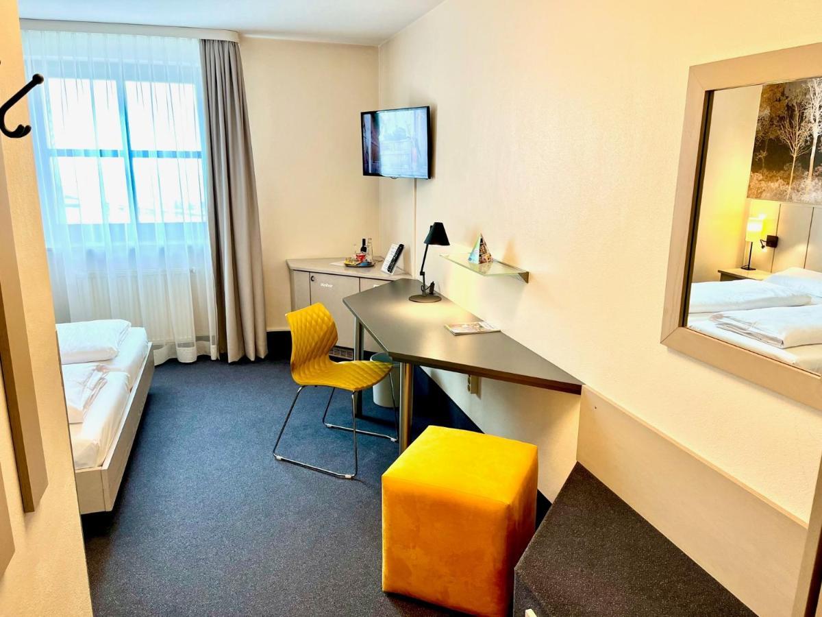 Schiller Hotel